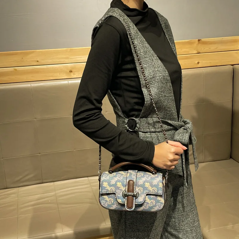 여성용 고급 핸즈프리 디자이너 기저귀 가방, 대용량 토 - Luxury Lifestyle Handbags 리뷰 및 가격