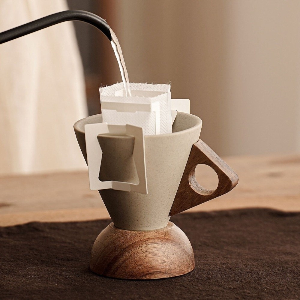 거친 질감의 세라믹 삼각형 콘 컵 레트로 스타일 나무  - Handmade Ceramic Mug 리뷰 및 가격